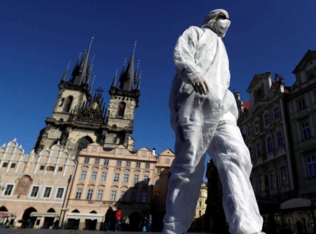 Уряд Чехії планує продовжити режим НС у країні