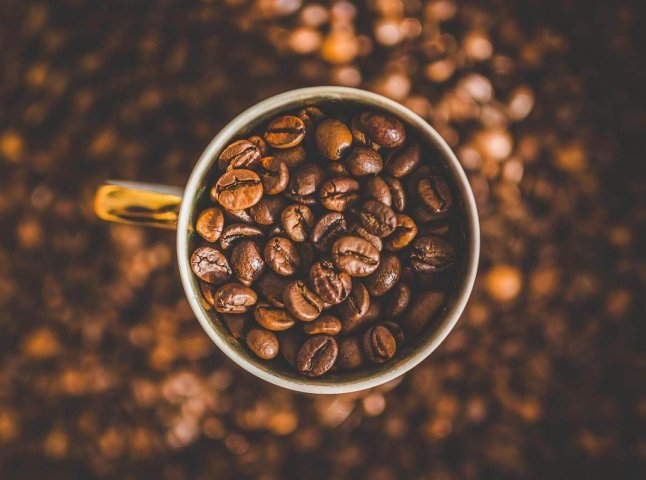 Ціна на каву може відчутно змінитись: в чому причина