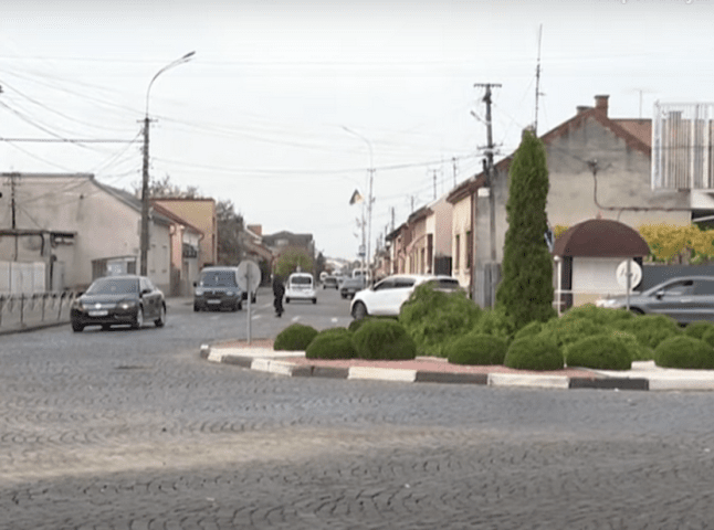 Містяни скаржаться на сморід: у Мукачеві перевірять якість повітря
