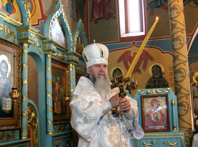 Архієпископ Феодор звершив святкове богослужіння в Свято-Покровському чоловічому монастирі села Ракошино
