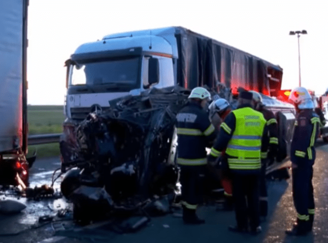Мікроавтобус прямував до Чехії: загинули українські заробітчани