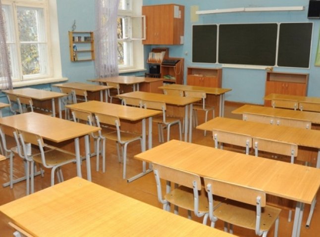 До першого березня школи Берегівщини закриті на карантин