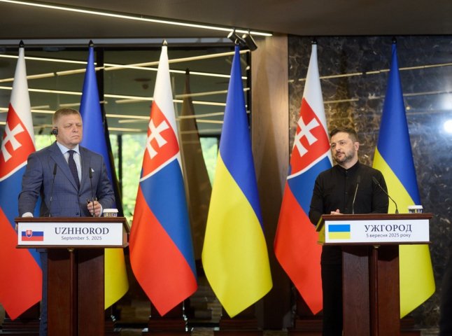 Як пройшла зустріч Зеленського та Фіцо: про що говорили політики Як пройшла зустріч Зеленського та Фіцо: про що говорили політики