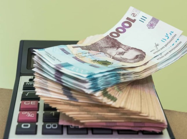 До п’ятниці, 30 жовтня, приймають заяви на «Зимову підтримку»: скільки надійде на картку
