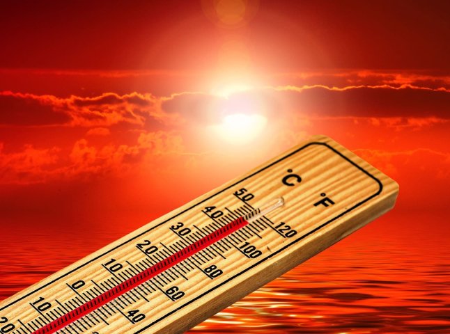 Це клікбейт: Укргідрометцентр скасував «паніку» щодо літа 2026