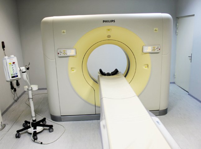 Закарпатців обстежуватимуть на сучасному томографі