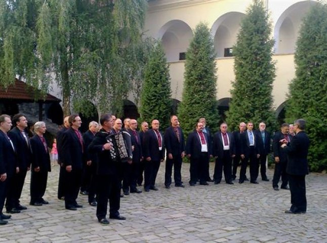 Канадський чоловічий хор виступив у "Паланку"