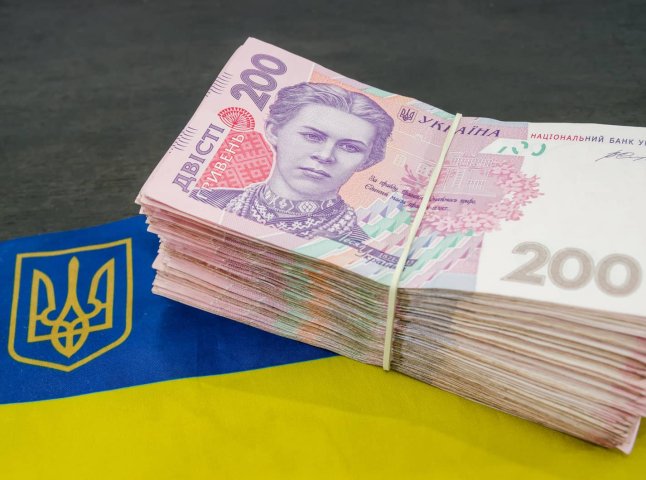 Держстат порахував, що в українців цього року на понад 20% зросла зарплата