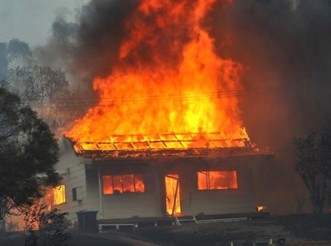 На Перечинщині внаслідок пожежі у будинку загинула людина