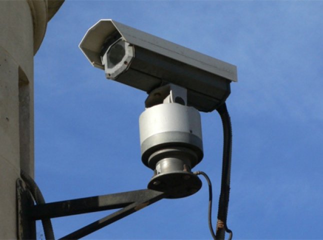 В Ужгороді вкрали камеру відеоспостереження