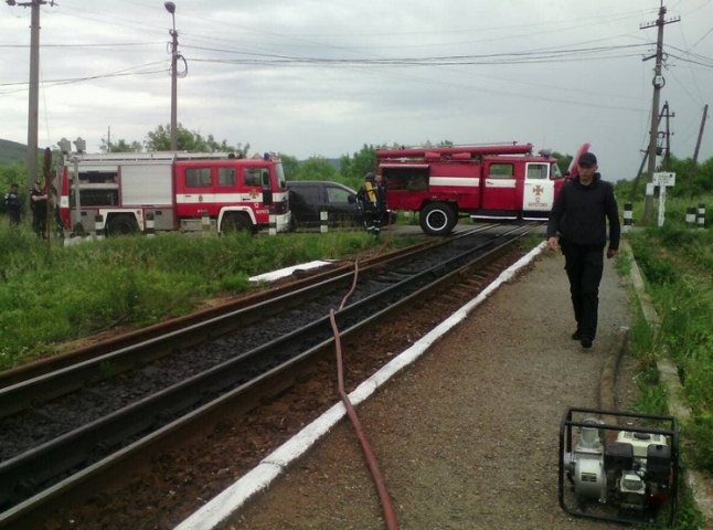 Під час руху загорівся потяг. Пасажирів евакуювали