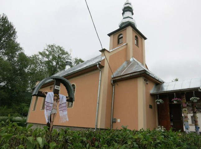 У Ворочеві освятили новий греко-католицький храм