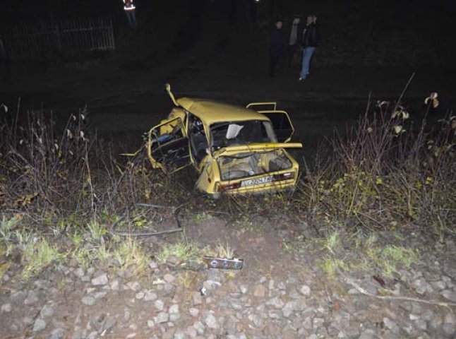 З’явилися фото з місця трагічної автопригоди на Великоберезнянщині (ФОТО)