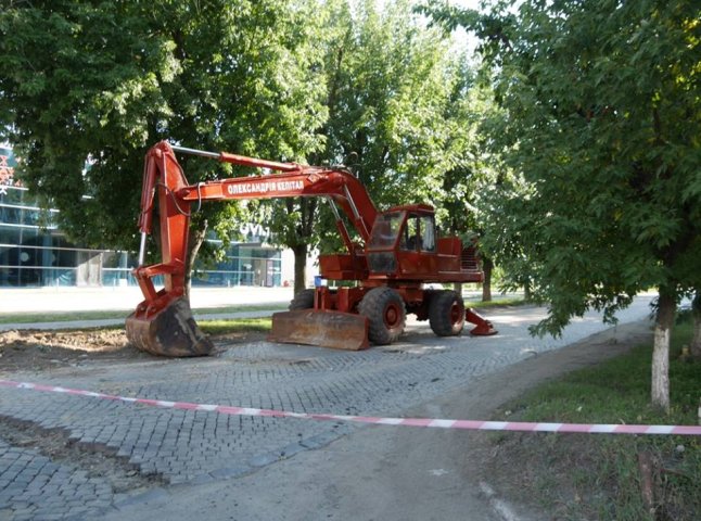 В Ужгороді проводять капітальний ремонт вулиці Перемоги