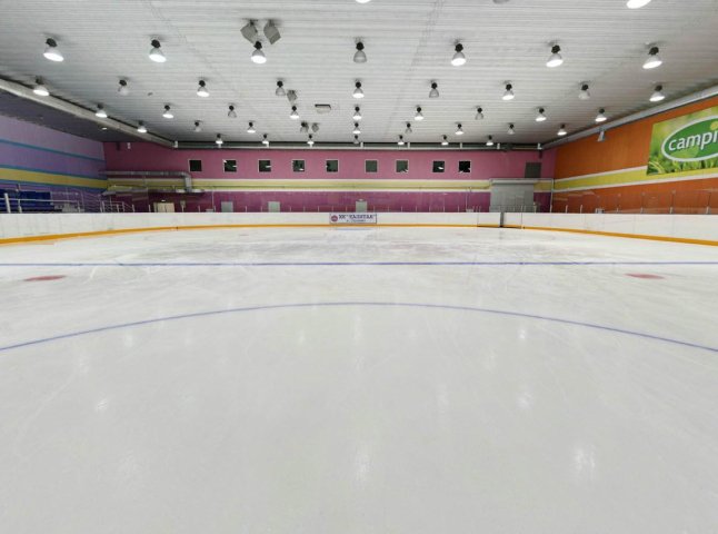 До кінця 2017-го року в Ужгороді може з’явитися льодова арена