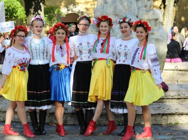 Мукачівський хореографічний колектив яскраво виступив у Словаччині
