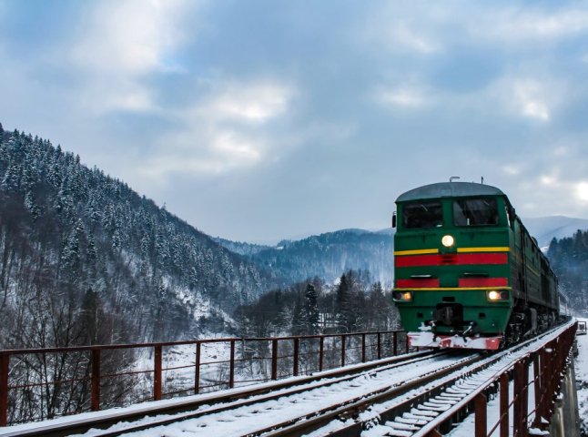 Між Ужгородом та Чернівцями запустять пряме залізничне сполучення