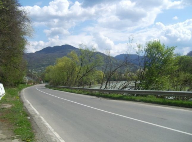 Жителі села Луг теж блокували дорогу "Мукачево - Рогатин"