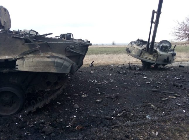 Штурмовики 128-ї знищили російський БМП-3, один із членів ворожого екіпажу взятий у полон