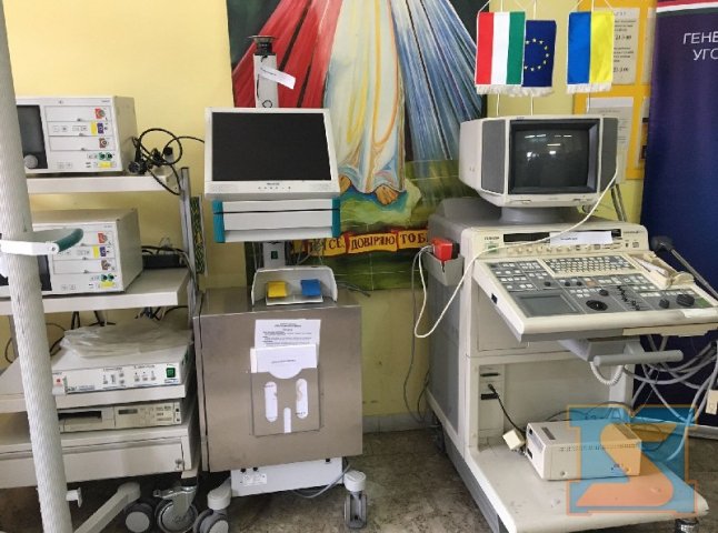 Угорщина передала Великоберезнянській ЦРЛ рентгенівське обладнання