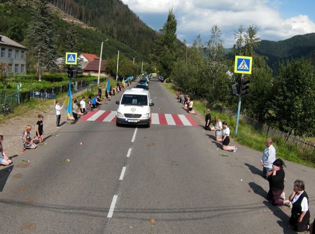 На Закарпатті поховали 30-річного захисника