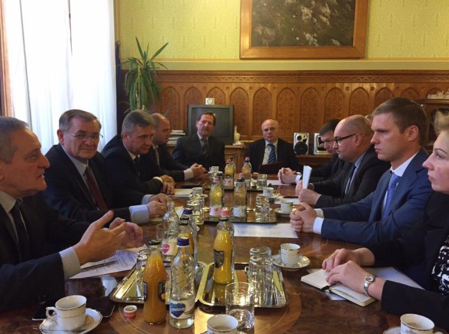 Українські та угорські парламентарі обговорили важливі питання транскордонної співпраці між двома країнами