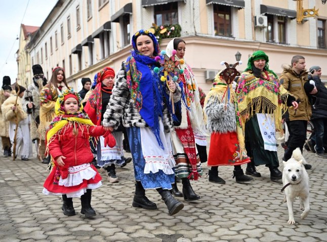 В Ужгороді стартували «Коляди в старому селі»
