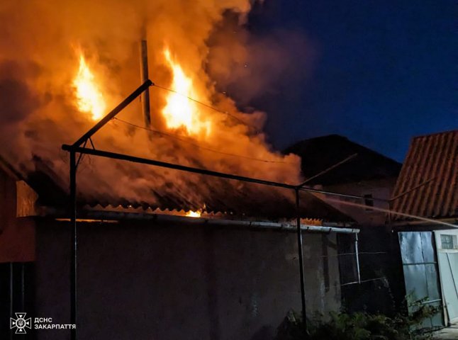 Рано-вранці у Сваляві вирувала пожежа