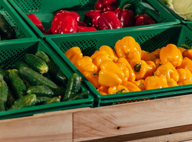 Чи подорожчають продукти у супермаркетах через ворожі удари по складах