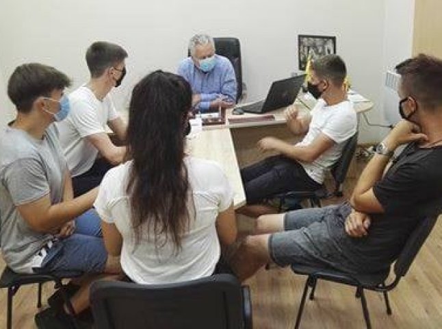 Молодіжний центр планують відкрити у Мукачеві