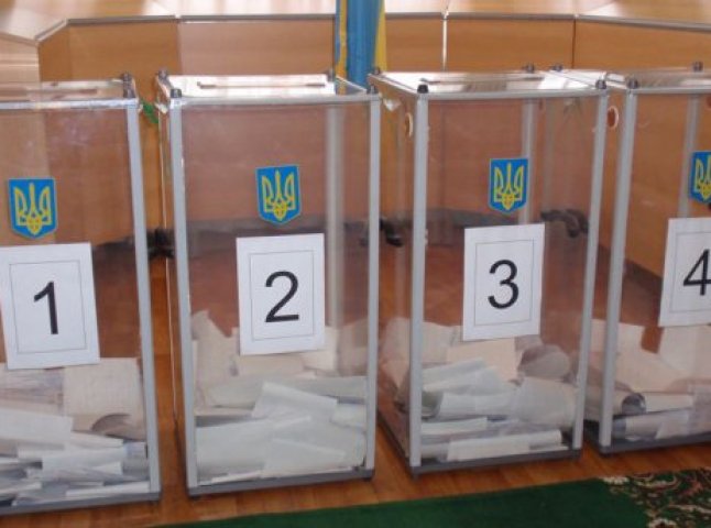 В обласному центрі відбулось "бурхливе" засідання Ужгородської міської ТВК