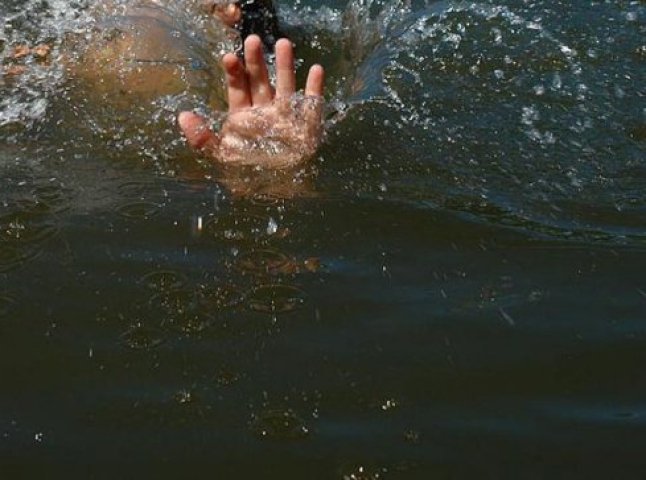 На Ужгородщині в річці втопився 15-річний юнак