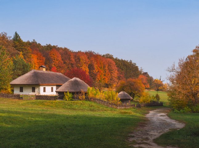В Україні є село, назва якого викликає усмішку: де воно розташоване