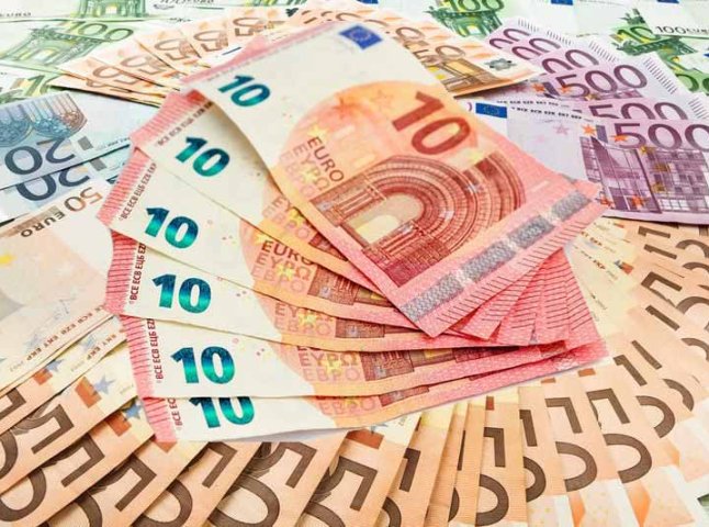 Євро стрімко пішов вгору: НБУ оприлюднив курси валют на сьогодні