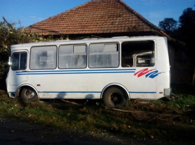 На Мукачівщині розбився рейсовий автобус