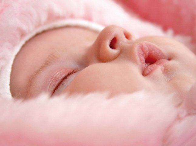 Першою дитиною, народженою в Новому році у Мукачеві, стала дівчинка