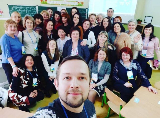 У Мукачево приїхали вчителі зі всієї України
