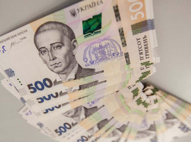 Проблема з купюрами 500 гривень: оприлюднено фото, як виглядають недійсні гроші
