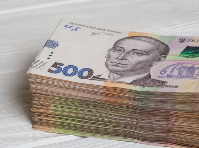 Допомога від УВКБ ООН 10800 гривень: як отримати на картку гроші у 2026 році