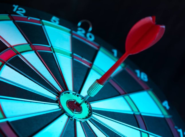 В Ужгороді започаткували нову спортивну ініціативу для людей з інвалідністю – турнір із дартсу