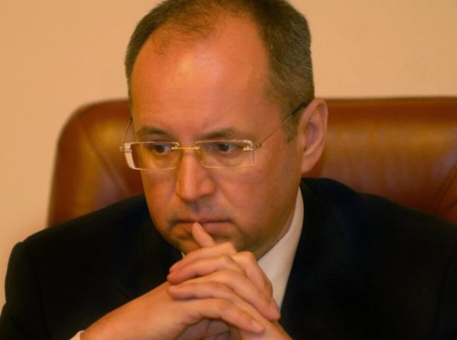 Президент звільнив першого заступника секретаря РНБО