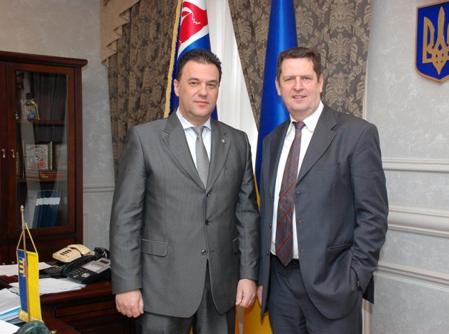 Голова облради Михайло Рівіс зустрівся з делегацією Місії ЄС