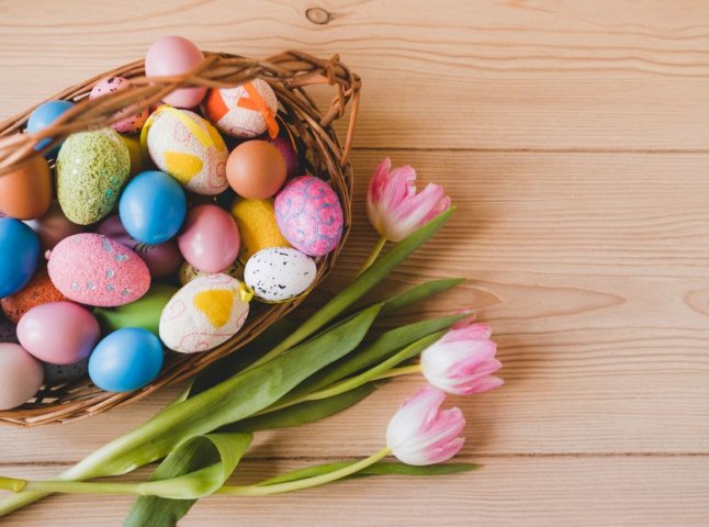 Не тільки Великдень: які свята відзначають у квітні 2026