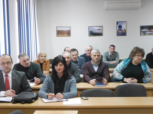 В Ужгороді провели чергове засідання оперативного штабу: вирішували, як боротись із негодою