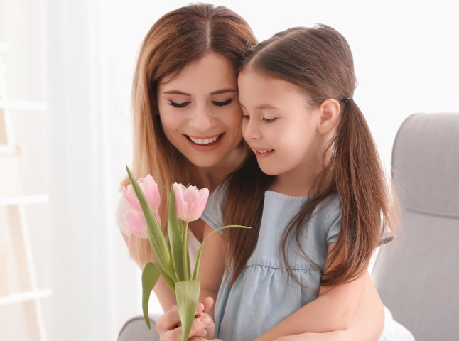 12 травня в Україні День матері