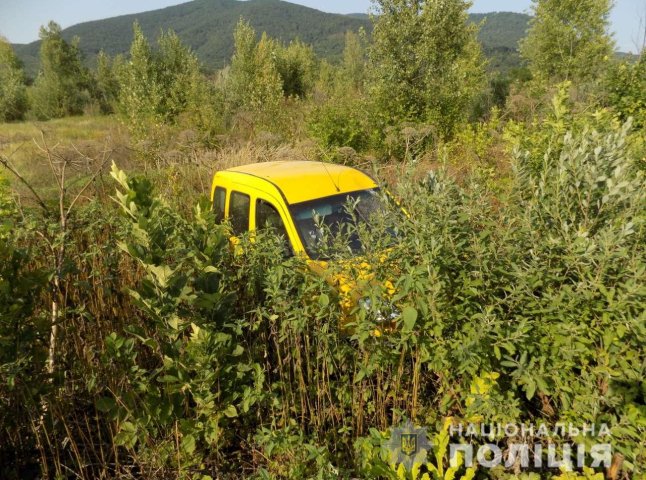 Зіткнулися два авто: постраждала дитина