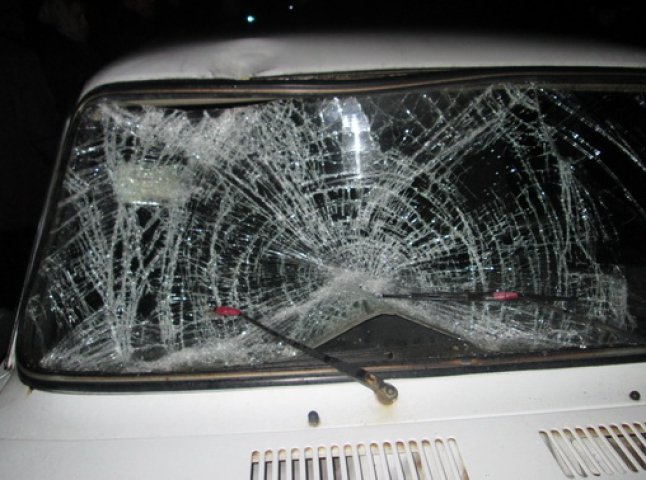 Смертельна ДТП у Нижній Апші: автомобіль наїхав на пішохода