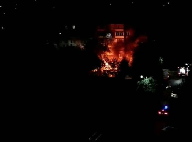 Цієї ночі у Мукачеві вирувала пожежа
