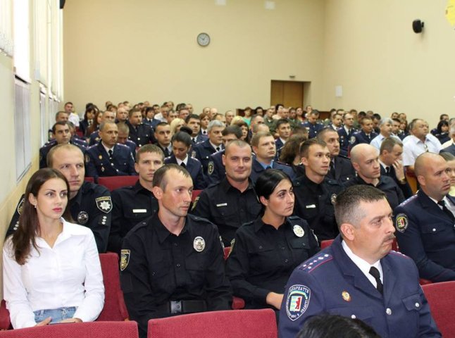 В Ужгороді відзначили першу річницю Національної поліції