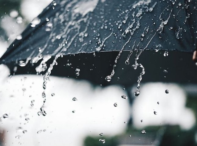 На Закарпатті очікують значні дощі: оголошено штормове попередження